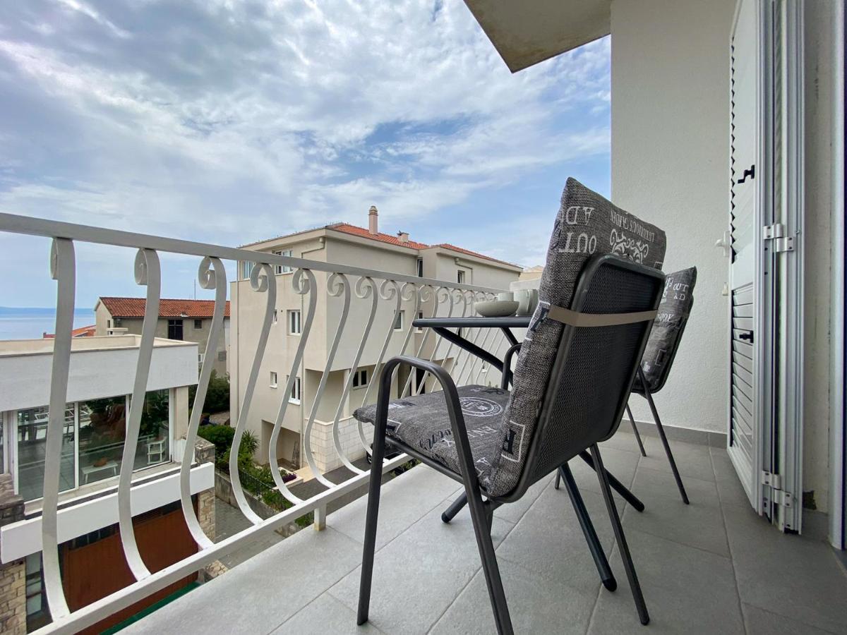 Apartments Paladin Makarska Exterior foto