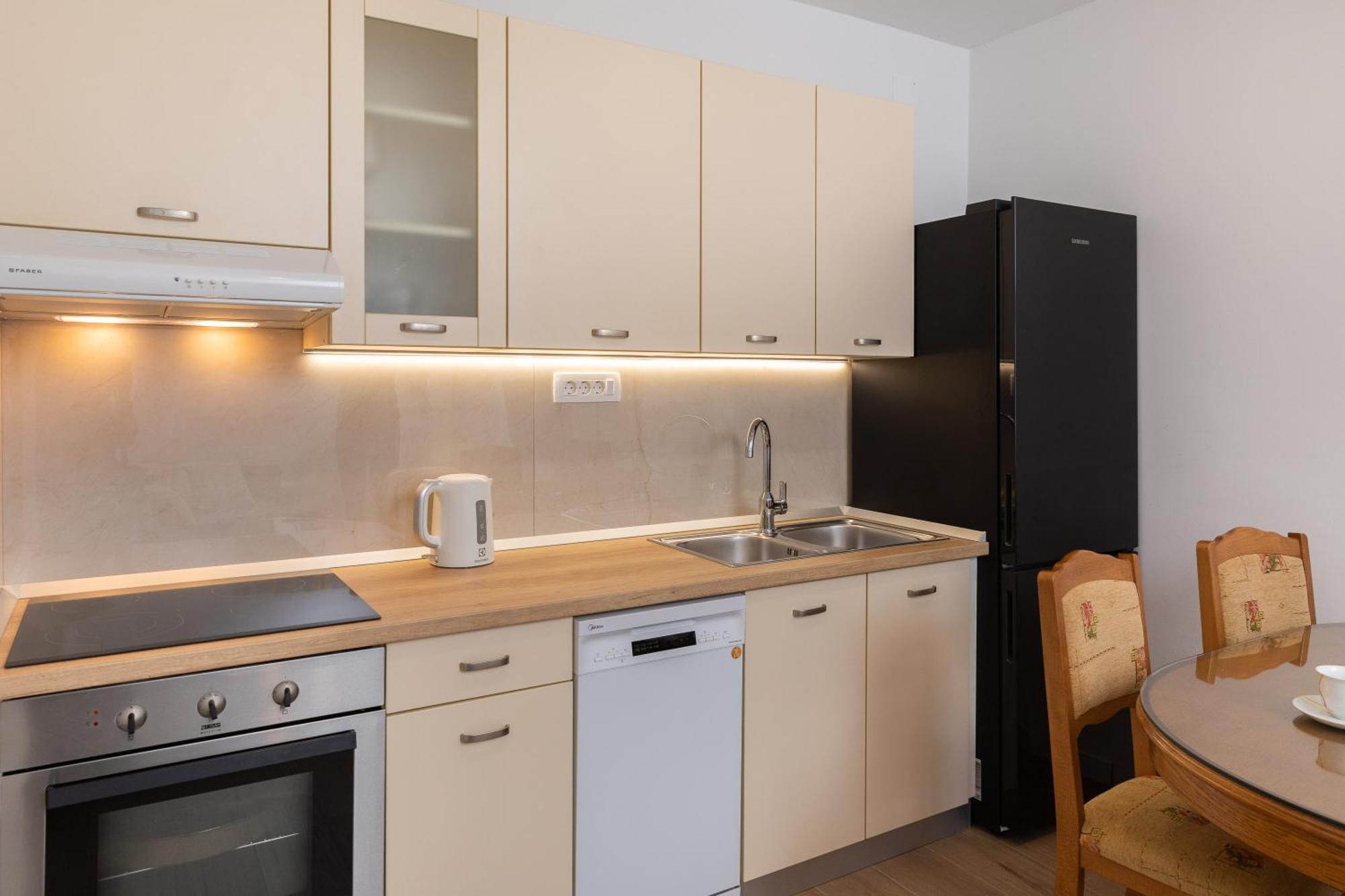Apartments Paladin Makarska Exterior foto